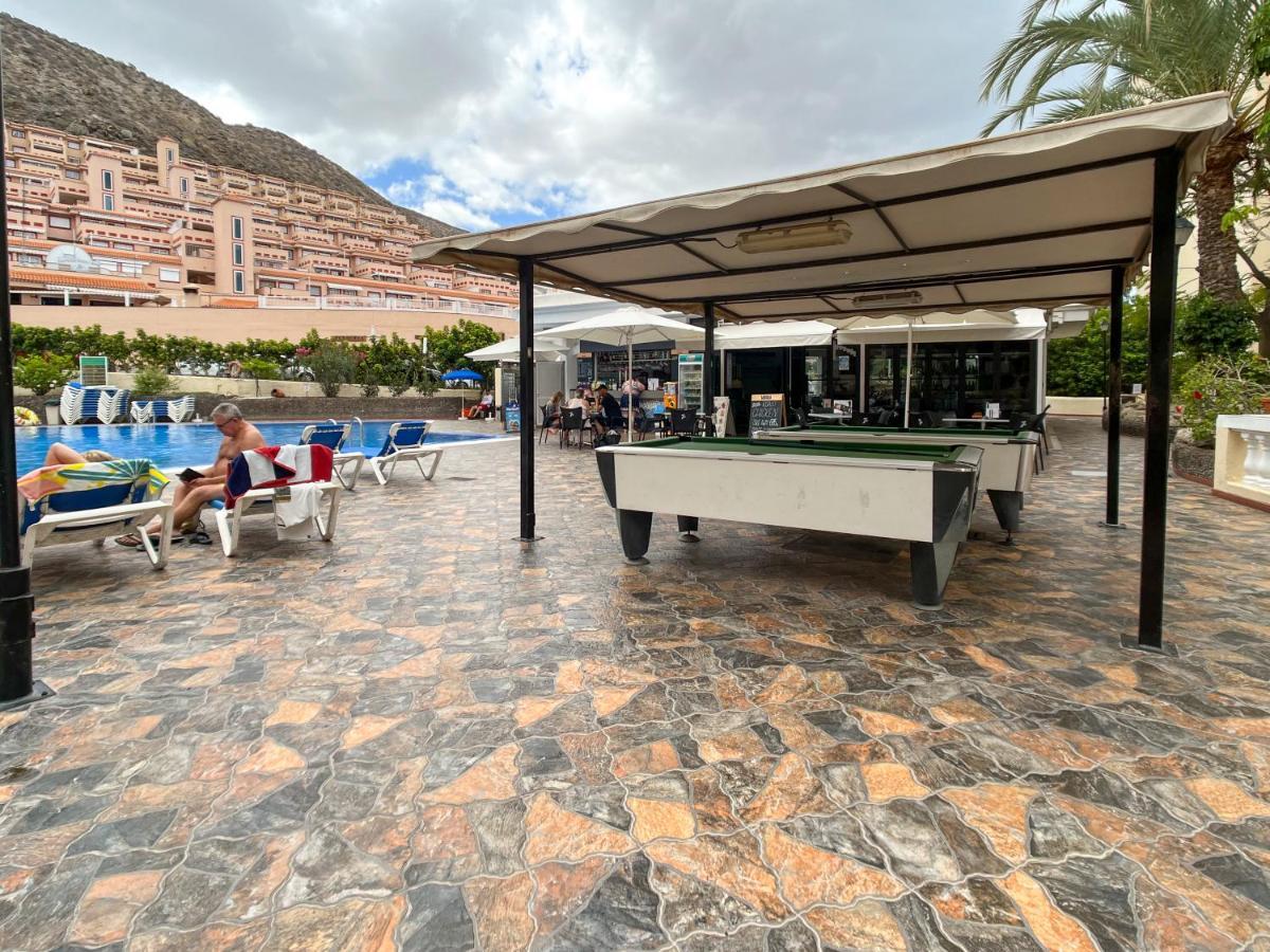 Korallia Guesthouse Castle Harbour Los Cristianos  Exterior foto