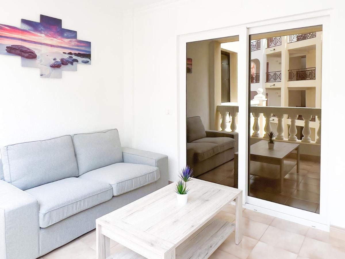 Korallia Guesthouse Castle Harbour Los Cristianos  Exterior foto